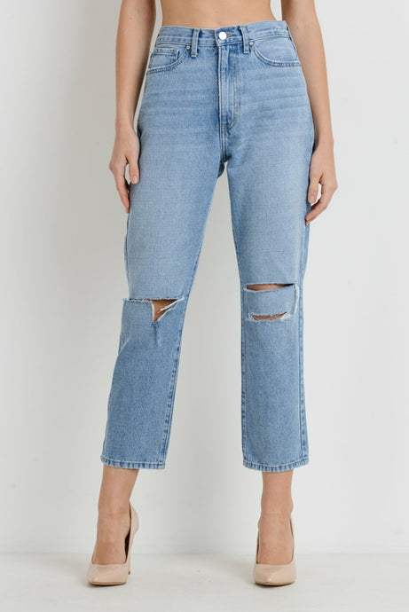 LEARN THE INS AND OUTS OF HIGH WAISTED JEANS