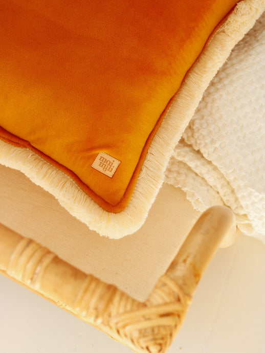 15% OFF: THE BEST MUSTARD VELVET PILLOW - paintyourskin.com