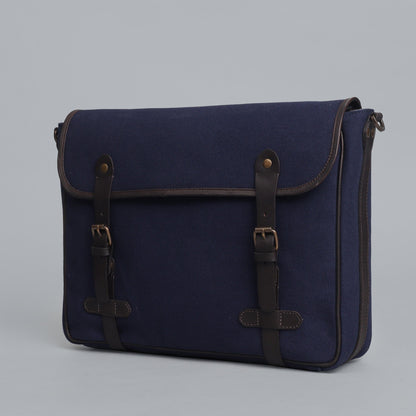 Oslo Canvas Messenger Bag | Oslo Collection