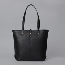 Load image into Gallery viewer, Dublin Leather Tote
