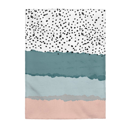 Abstract Lines Plush Throw - 3 Sizes | Throw Linens & Blankets