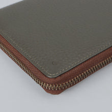 Load image into Gallery viewer, Cheque Book Leather Wallet
