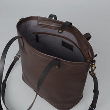 Load image into Gallery viewer, Dublin Leather Tote
