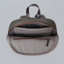 Load image into Gallery viewer, Alabama Leather Backpack
