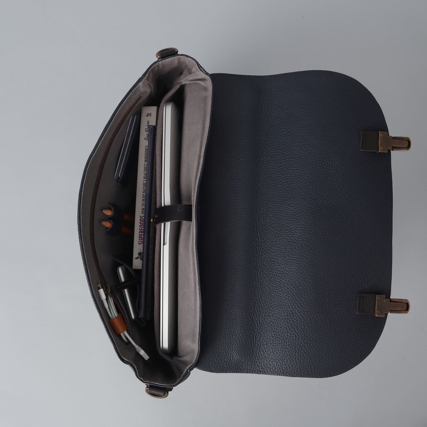 London Leather Briefcase - Navy | London Collection