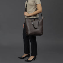 Load image into Gallery viewer, Dublin Leather Tote
