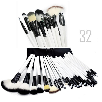 Sculptor 32 Piece High Quality Wooden Makeup Brush Set | Pharmacy