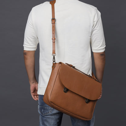 London Leather Briefcase - Tan | London Collection