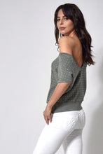 Load image into Gallery viewer, Lexi Pullover In Army Green
