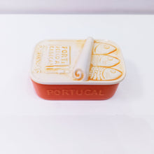 Load image into Gallery viewer, Hand-painted Ceramic Soap Box - Aguada Edition | Bathroom
