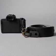 Load image into Gallery viewer, DSLR Camera Leather Strap
