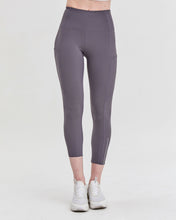 Load image into Gallery viewer, Atlanta Energy Reflective Silkiflex™ Legging 21.5&quot;
