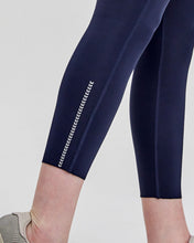 Load image into Gallery viewer, Atlanta Energy Reflective Silkiflex™ Legging 21.5&quot;
