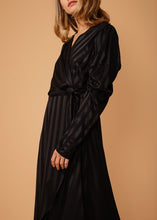 Load image into Gallery viewer, Women&#39;s Puffy Shoulder Dress in Black Stripe
