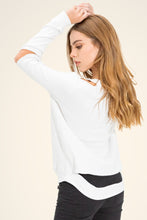 Load image into Gallery viewer, Manon Vintage Pullover In White Mona Star
