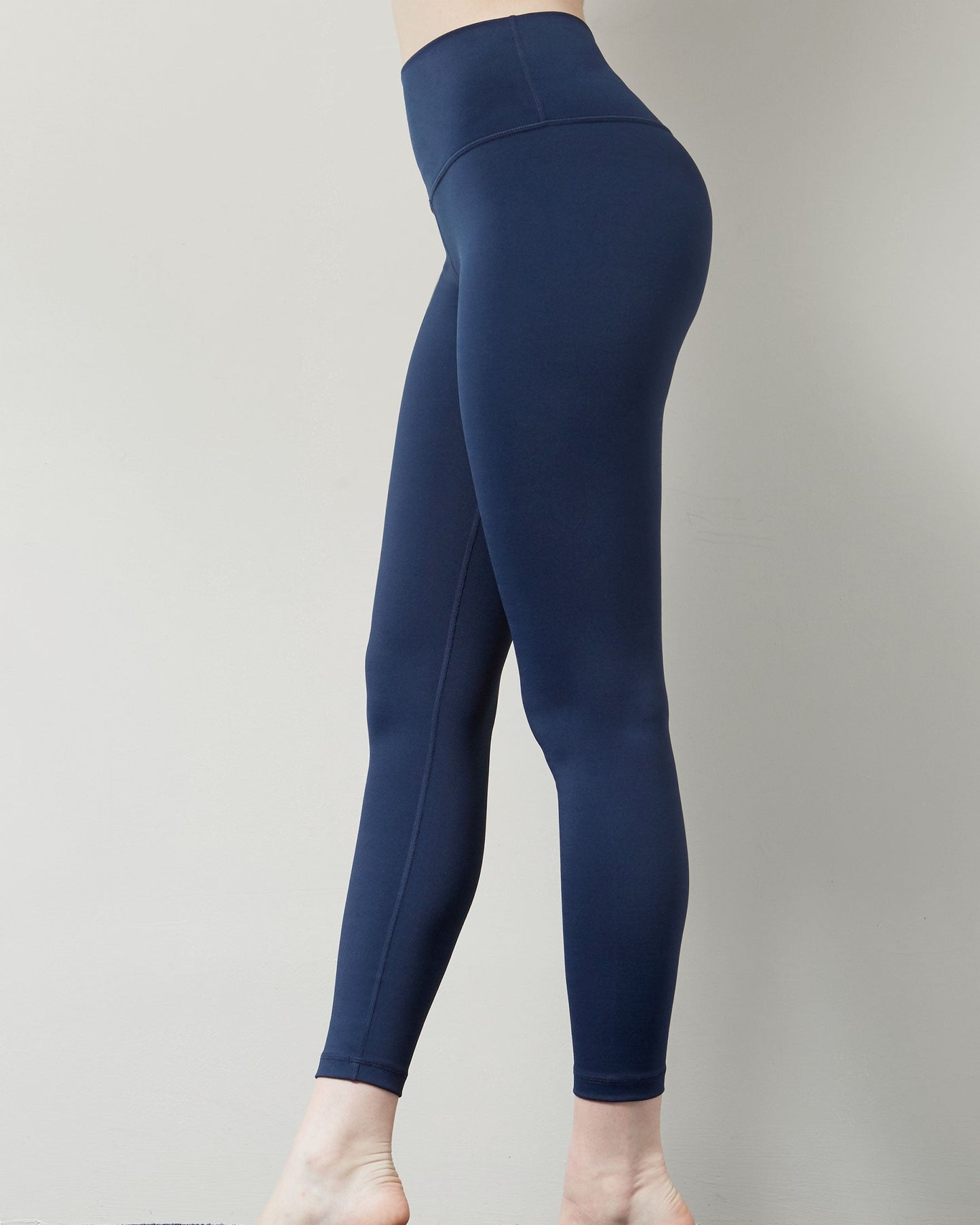 Atlanta Essential Ventiflo™ Leggings 26"