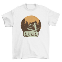 Load image into Gallery viewer, Camping vintage t-shirt
