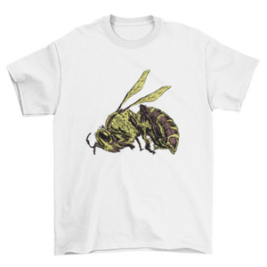 Dead bee realistic t-shirt