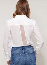 Load image into Gallery viewer, Women&#39;s Sydney Button Up Shirt In Ivory
