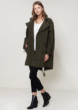 Load image into Gallery viewer, Arizona Oversized Utility Jacket In Olive
