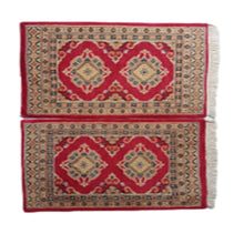 Load image into Gallery viewer, Handmade Slik Bokhara Barley Corn Woolen Rug
