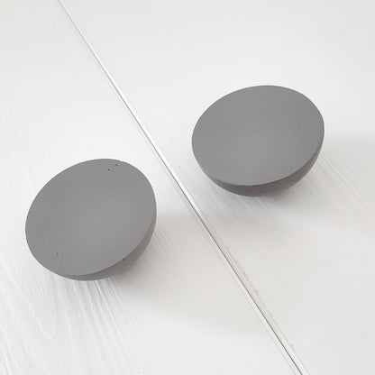 Cabinet knob ROUND FLAT | grey