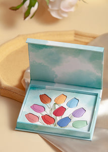 Flower Eyeshadow and Blush Palette