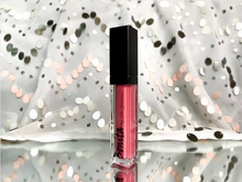 Load image into Gallery viewer, Bonita Matte Liquid Lipstick 05
