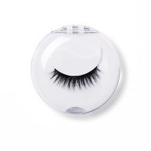 Load image into Gallery viewer, Baseblue Cosmetics Flying Lashes Eyelashes Skylark (case included）
