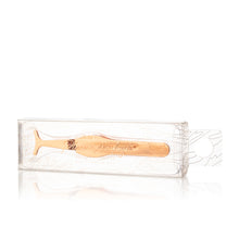 Load image into Gallery viewer, Almost Famous Magnetic Eyelash Applicator Tweezers - Rose Gold
