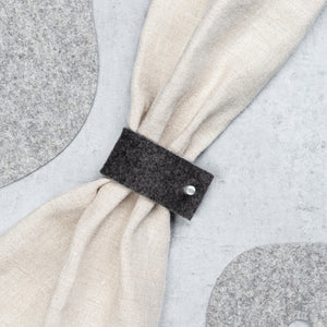 Felt napkin rings | set of 4 |  black