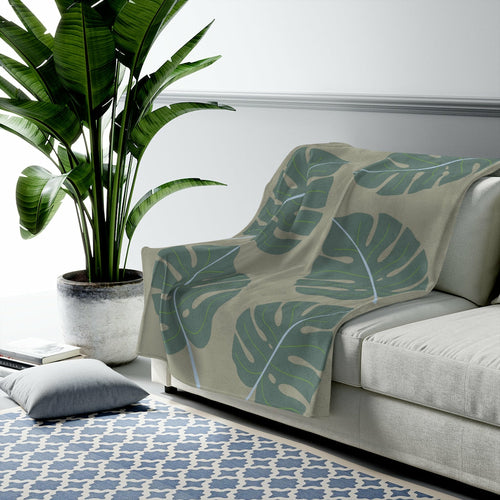 Abstract Leaves Green Plush Blanket Throw | Throw Blankets & Linens