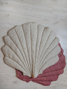 “Sand” Linen Shell Mat | Home Decor